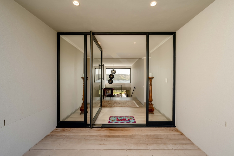 4 Bedroom Property for Sale in Brackenridge Western Cape